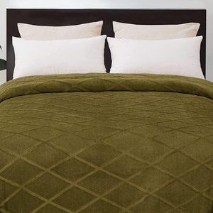 King Size Bed Green Olive Plush Diamond Textured Soft Velvety Velour Blanket New